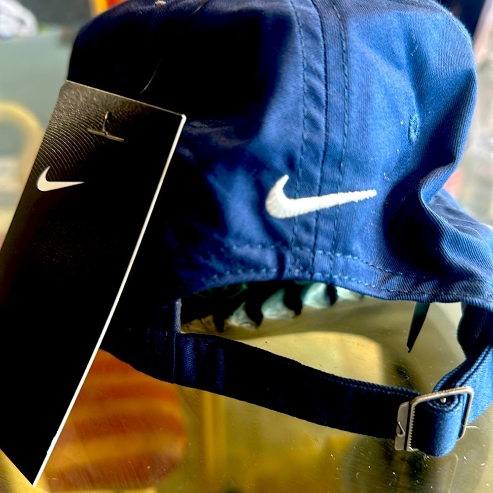 Nike golf cap